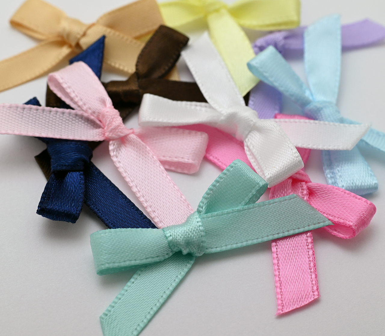 大量 蝶結び リボン 6mm幅 10色 300個
